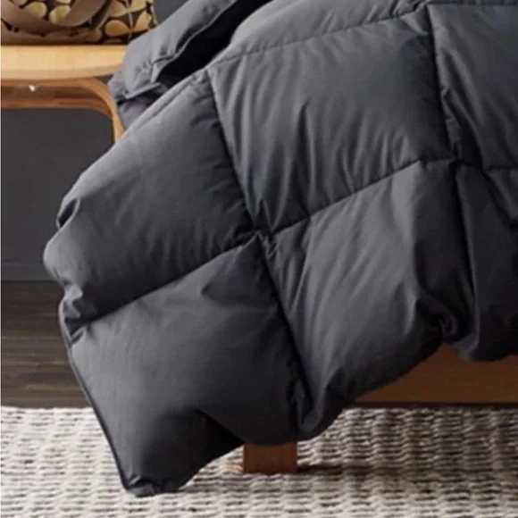 LaCrosse Down Alternative Comforter - Thumbnail 4